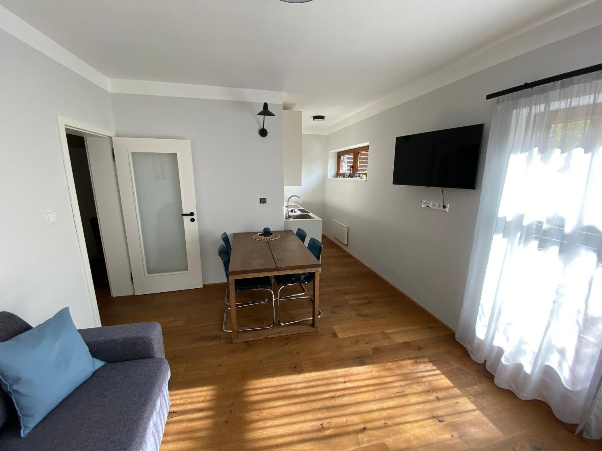 Krkonossky Apartman Bratrouchov ヤブロネツ・ナト・イゼロウ エクステリア 写真